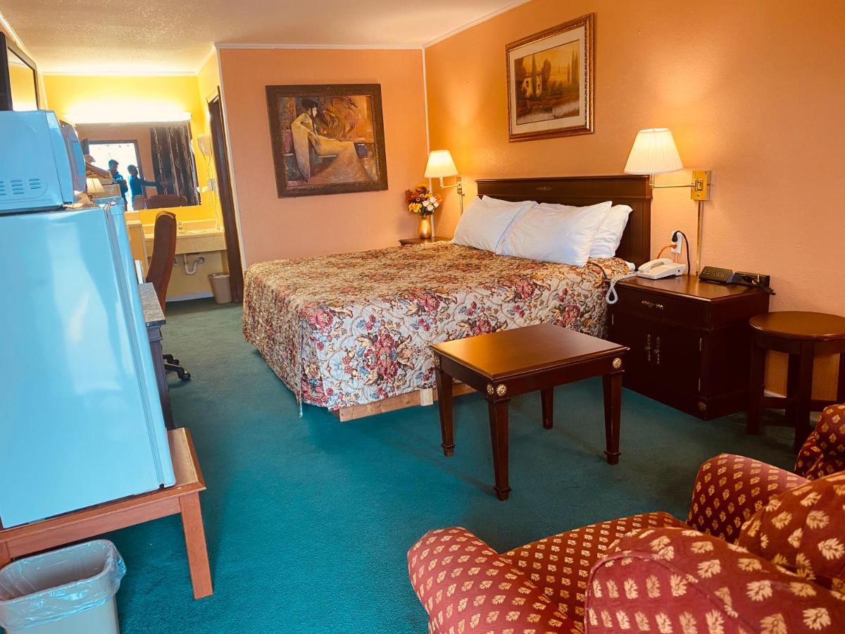 Gateway Inn Sullivan Bagian luar foto