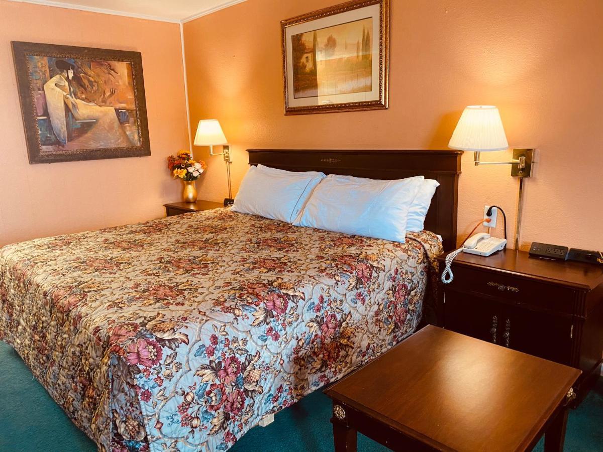 Gateway Inn Sullivan Bagian luar foto