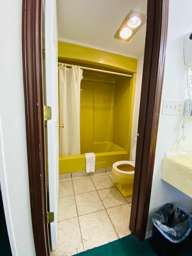 Gateway Inn Sullivan Bagian luar foto
