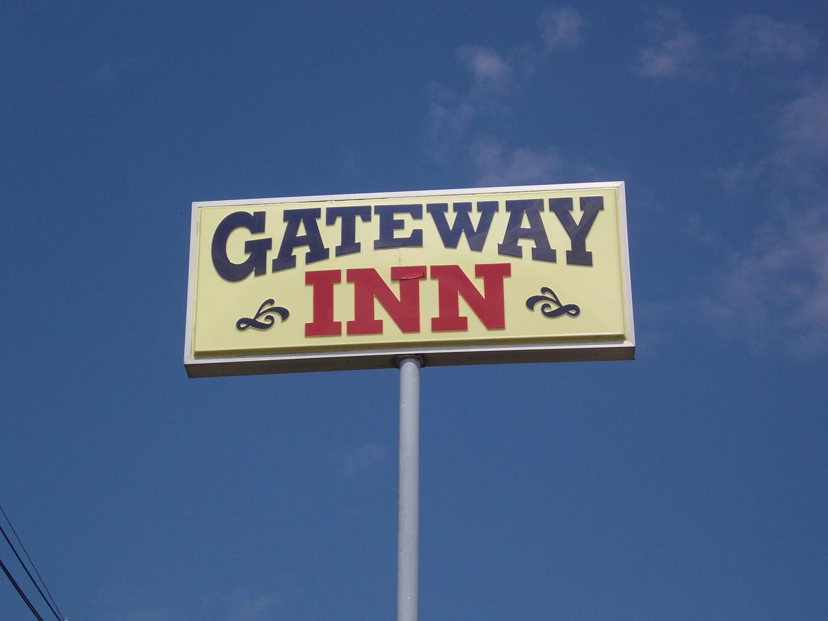 Gateway Inn Sullivan Bagian luar foto